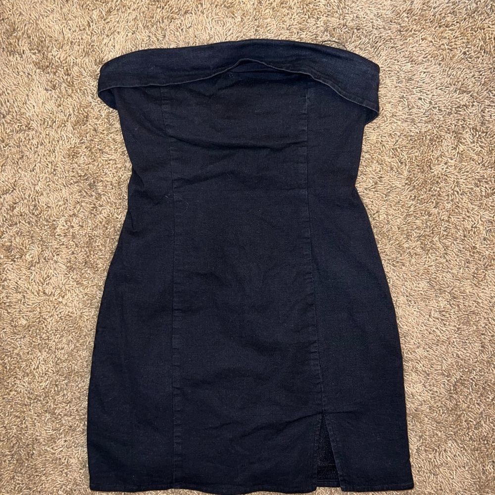 Elegant Black Strapless Dress